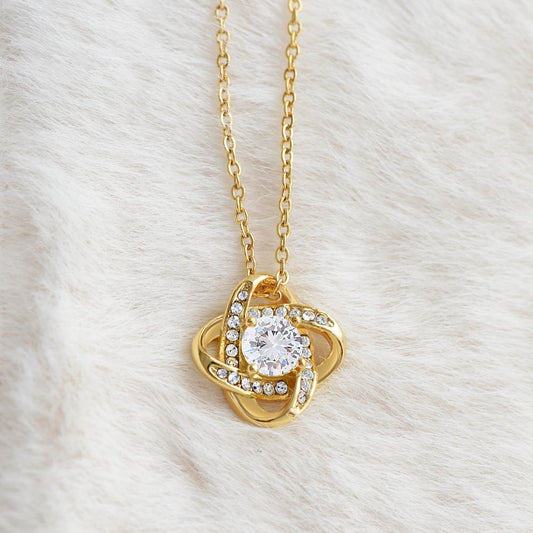 Eternal Love Knot – Luxury Gold Pendant Necklace