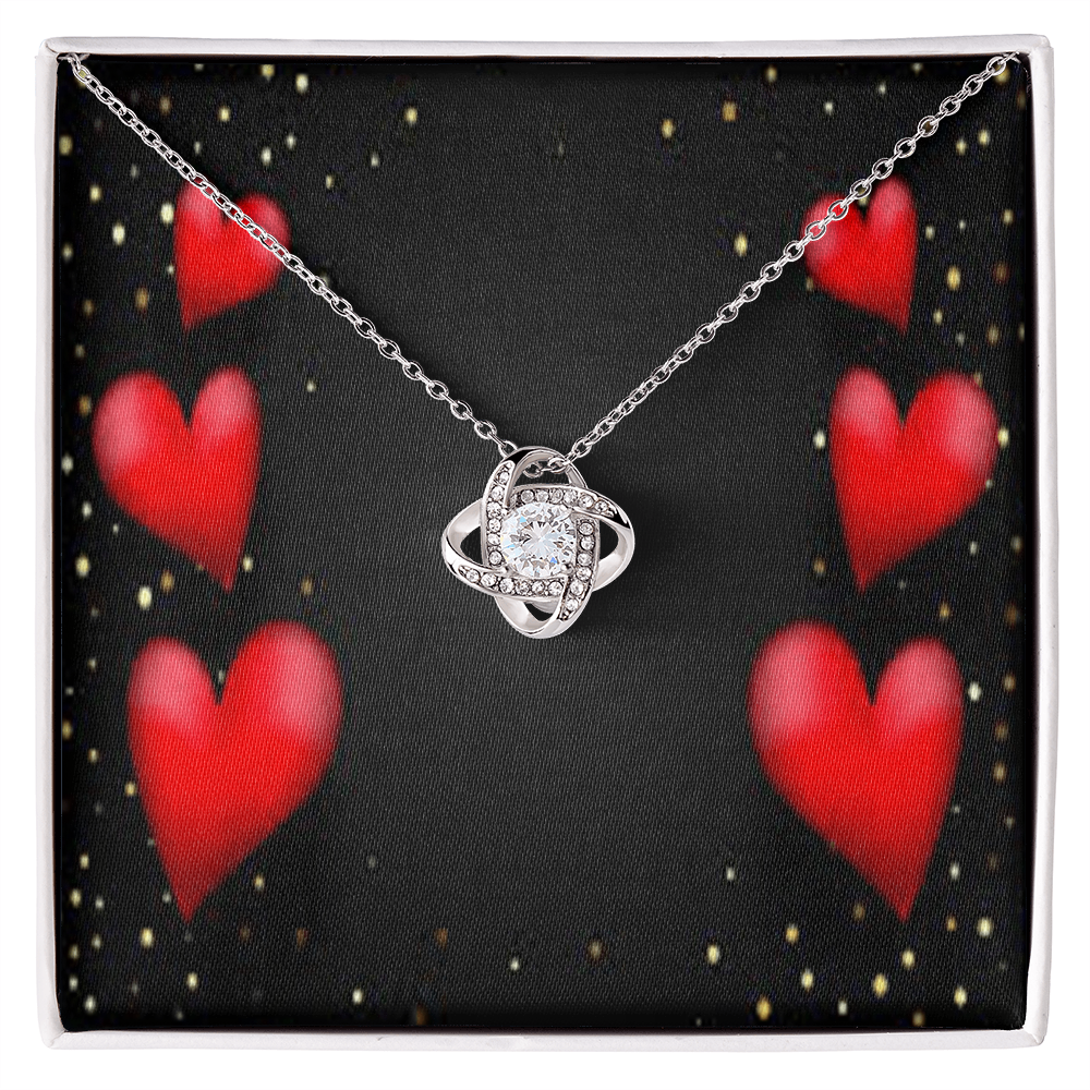 Eternal Love Knot – Luxury Gold Pendant Necklace