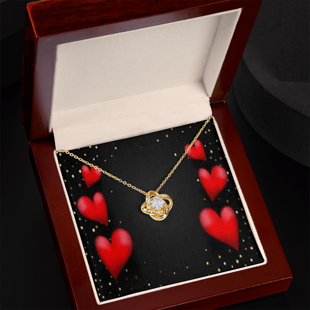 Eternal Love Knot – Luxury Gold Pendant Necklace